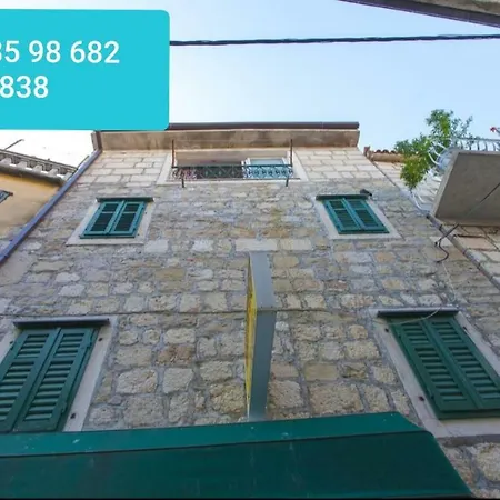 Daire Carolija Makarska