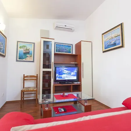 Carolija Lägenhet Makarska