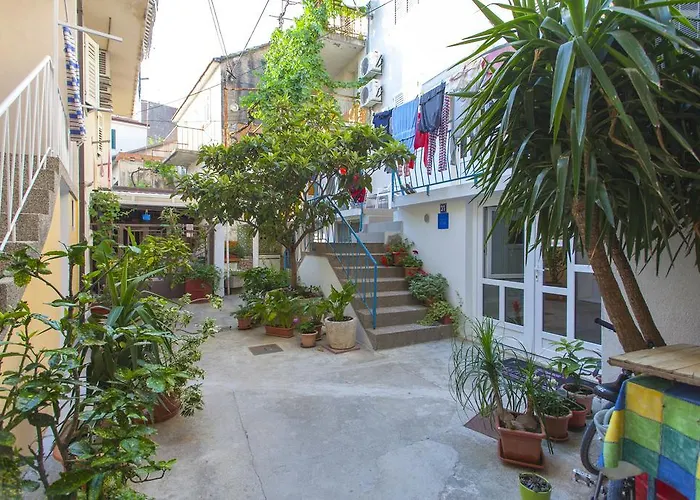 Apartment Carolija *